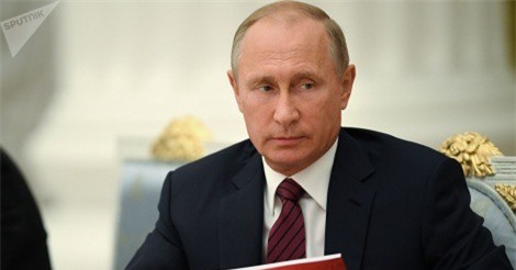 Putin bất ngờ ký sắc lệnh hạn chế quan hệ với Triều Tiên