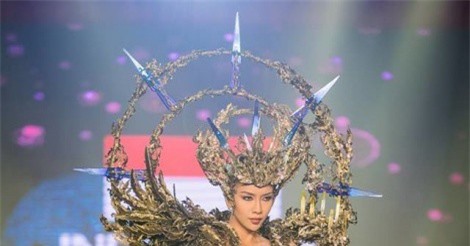 "Vượt mặt" Huyền My, Hoa hậu Indonesia giành Top 1 "Quốc phục đẹp nhất"