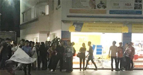 Nam sinh tử vong tại sân trường do bị bê tông rơi trúng đầu