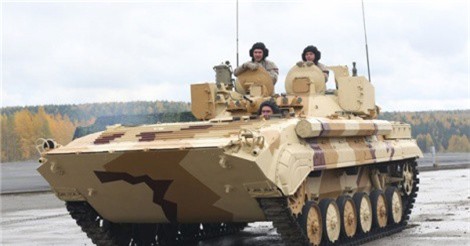 Syria tung xe thiết giáp trinh sát Nga ra chiến trường 