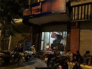 Nam thanh niên đột tử trong nhà nghỉ: CA quận Hoàng Mai nói gì?