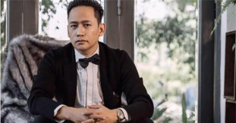 Duy Mạnh bất ngờ đưa 2 triệu đồng cho khán giả đánh mình