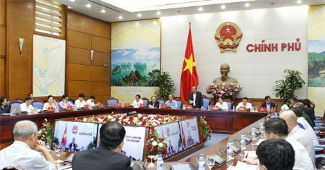 Bộ Giao thông sẽ tổng kết thí điểm xe Grab và Uber vào tháng 11