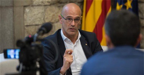 Catalonia quyết không tuân thủ mệnh lệnh của Tây Ban Nha 