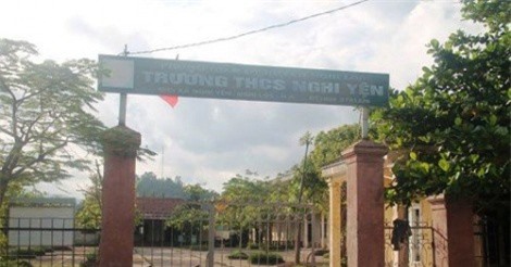 Lập khống bảng lương, kế toán trưởng đút túi hơn 300 triệu đồng