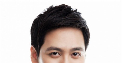 Nhan s&#x1EAF;c Hoa h&#x1EAD;u &#x110;&#x1EA1;i d&#x1B0;&#x1A1;ng 2017 b&#x1ECB; ch&#x1EC9; tr&#xED;ch, MC Phan Anh l&#xEA;n ti&#x1EBF;ng