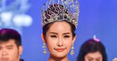 Hoa hậu Đại dương 2017 thẳng thắn đáp trả tin đồn "dao kéo"