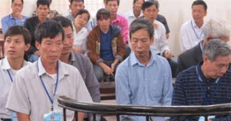 Xét xử phúc thẩm nhóm cán bộ thôn tự ý bán nhà văn hóa thu hàng tỷ đồng