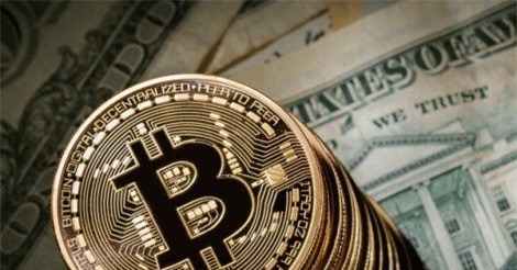 Giá trị tiền ảo bitcoin chạm kỷ lục mới