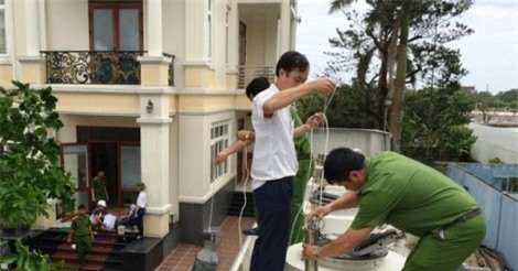 Nghệ An: Bắt tạm giam thêm 2 nghi can trong vụ pha chế hàng triệu lít xăng