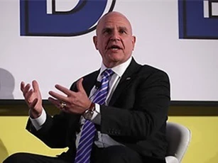 Cố vấn an ninh Nhà Trắng kêu gọi tiếp tục cô lập Triều Tiên