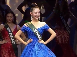 Hà Thu dừng chân tại Top 16 Hoa hậu Trái đất 2017