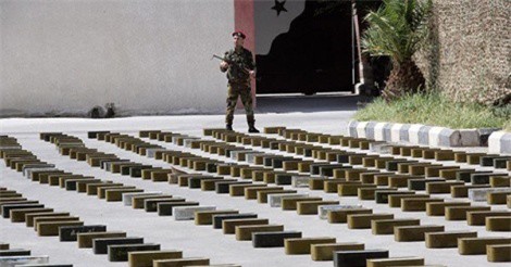 Quân đội Syria chiếm lượng vũ khí "khủng" của IS ở Deir Ezzur