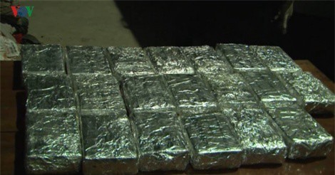 Triệt phá chuyên án ma túy "khủng", thu giữ 40 bánh heroin