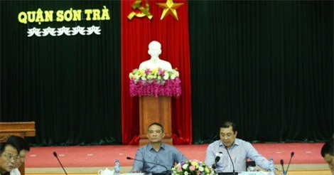 Bí thư, Chủ tịch Đà Nẵng họp khẩn khắc phục hậu quả bão số 12