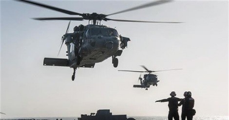 Dân Syria tố Mỹ đưa chỉ huy IS trốn khỏi Deir Ezzur