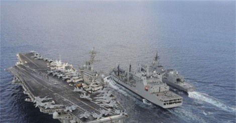 Mỹ tung 3 tàu sân bay ra TBD giữa lúc Trump thăm châu Á