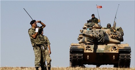 Phớt lờ vùng an toàn, TNK đưa quân và vũ khí tới Idlib - Syria?