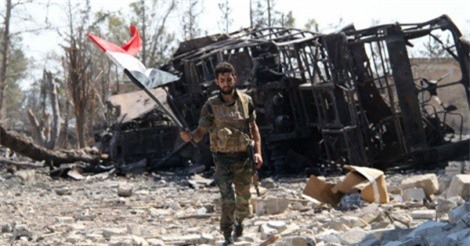 Quân đội Syria giành lại mỏ dầu tại Đông Deir Ezzur