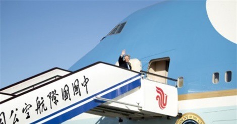 Tổng thống Donald Trump rời Trung Quốc, tới Việt Nam dự APEC