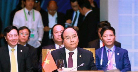 Thủ tướng Nguyễn Xuân Phúc dự khai mạc Hội nghị cấp cao ASEAN-31