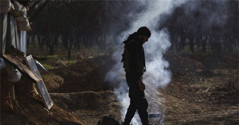 IS cải trang thành lính Nga tấn công quân đội Syria ở Deir Ezzur