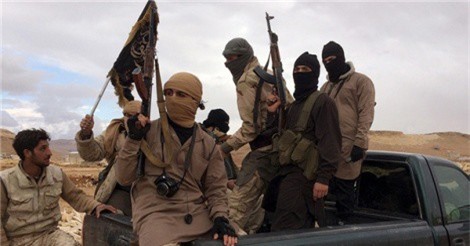 Deir Ezzur: IS bàn giao mỏ dầu lớn thứ 2 Syria cho SDF