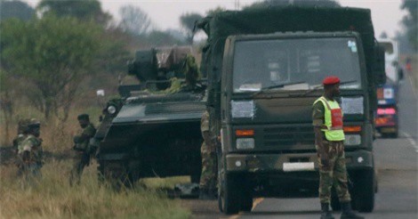 Quân đội Zimbabwe ra tuyên bố về nghi vấn đảo chính quân sự