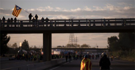 TBN nói Nga can thiệp vào khủng hoảng Catalonia, Moscow lên tiếng 