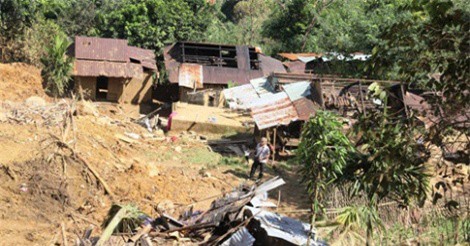 Sạt lở đất ở Nam Trà My: "Tất cả tài sản bị vùi trong đất đá"