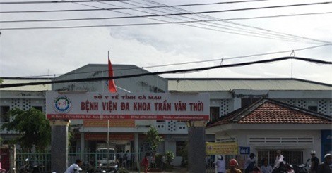 Cụ ông tử vong, người nhà đập phá thiết bị y tế