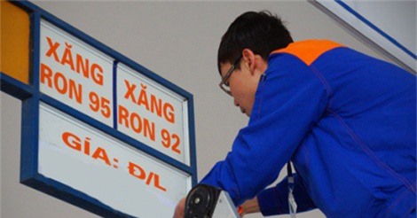 Giá xăng tăng mạnh vào ngày mai?