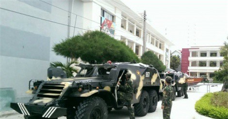 Khánh Hòa đang “oằn mình” với bão số 12 lại lo chống bão số 14