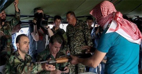 Quân đội Syria đánh mạnh ở  Bắc Deir Ezzur, 250 tên IS vội đầu hàng 