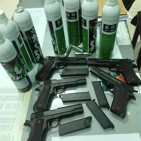 Bắt 9x buôn bán "hàng nóng"  phạm vi toàn quốc