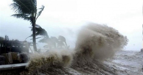 Chính phủ Lào hỗ trợ Phú Yên khắc phục hậu quả bão số 12