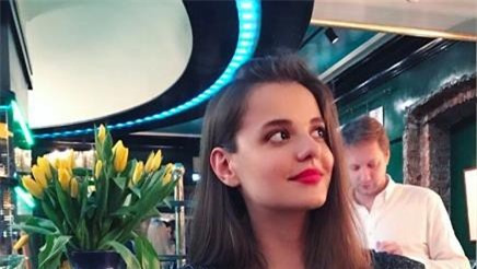 Chùm ảnh: Tân phát ngôn viên 26 tuổi xinh đẹp của Bộ Quốc phòng Nga