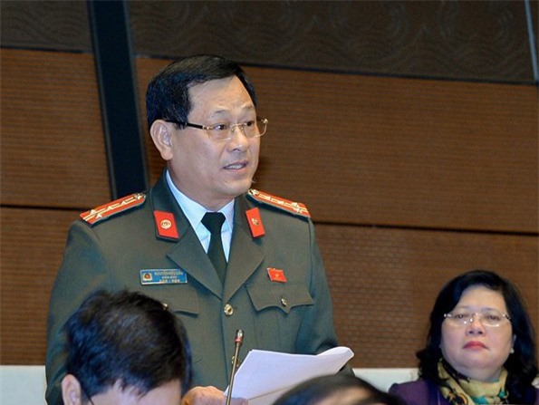 3 lý do để cho phép tố cáo cán bộ về hưu