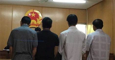 Vụ rút ruột xăng máy bay: Giữ nguyên mức án đối với hai bị cáo