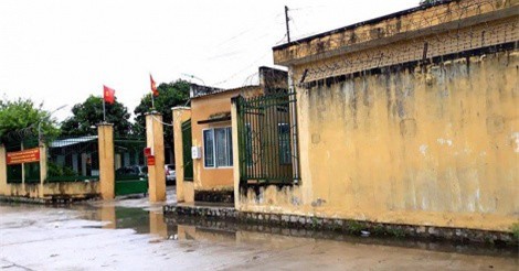 Hai công an bị bắt vì đánh chết nghi can trong nhà giam