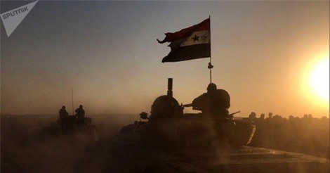 Quân đội Syria và Iraq song kiếm đánh IS ở Abu-Kemal