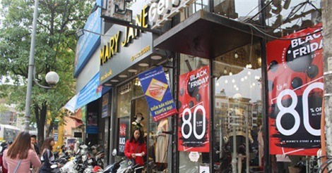 Giới trẻ Hà Nội hào hứng với ngày Black Friday