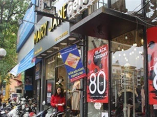 Giới trẻ Hà Nội hào hứng với ngày Black Friday