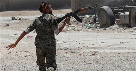 Dân thường ở Bắc Syria ra tối hậu thư cho SDF