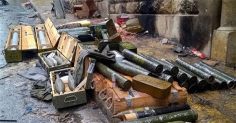 Quân đội Syria tịch thu lượng lớn vũ khí Mỹ tại Deir Ezzur