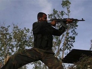 Khủng bố Syria "chĩa súng" vào nhau, 300 phiến quân IS và Al-Nusra bỏ mạng