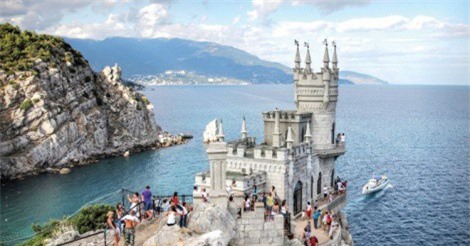 "Crimea có thể cạnh tranh với nhiều đối thủ trên thị trường du lịch thế giới"
