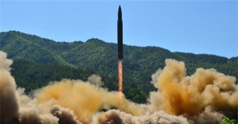 Nghi Triều Tiên chuẩn bị thử tên lửa, Nhật Bản báo động 