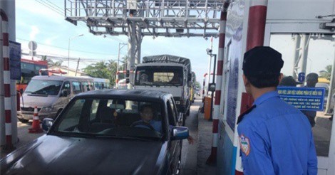 Chùm ảnh BOT Cai Lậy thu phí trở lại sau 3 tháng dừng hoạt động