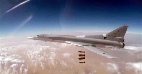 6 oanh tạc cơ Nga giáng đòn sấm sét vào IS ở Syria